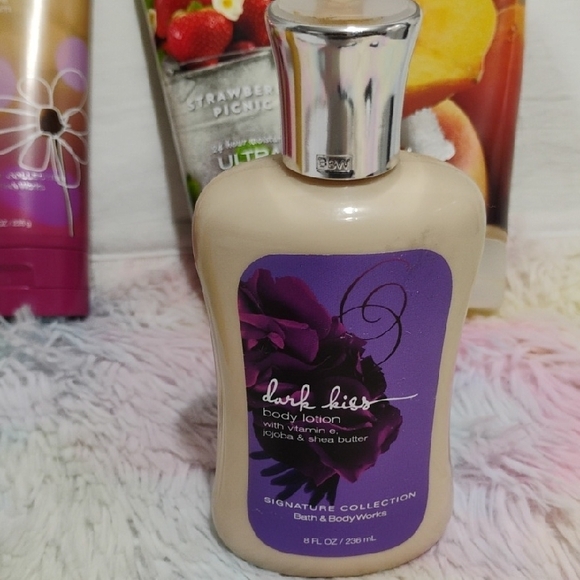 READ BELOW: 6 Bath & Body Works & 1 Victoria Secret Bundle - Picture 6 of 10